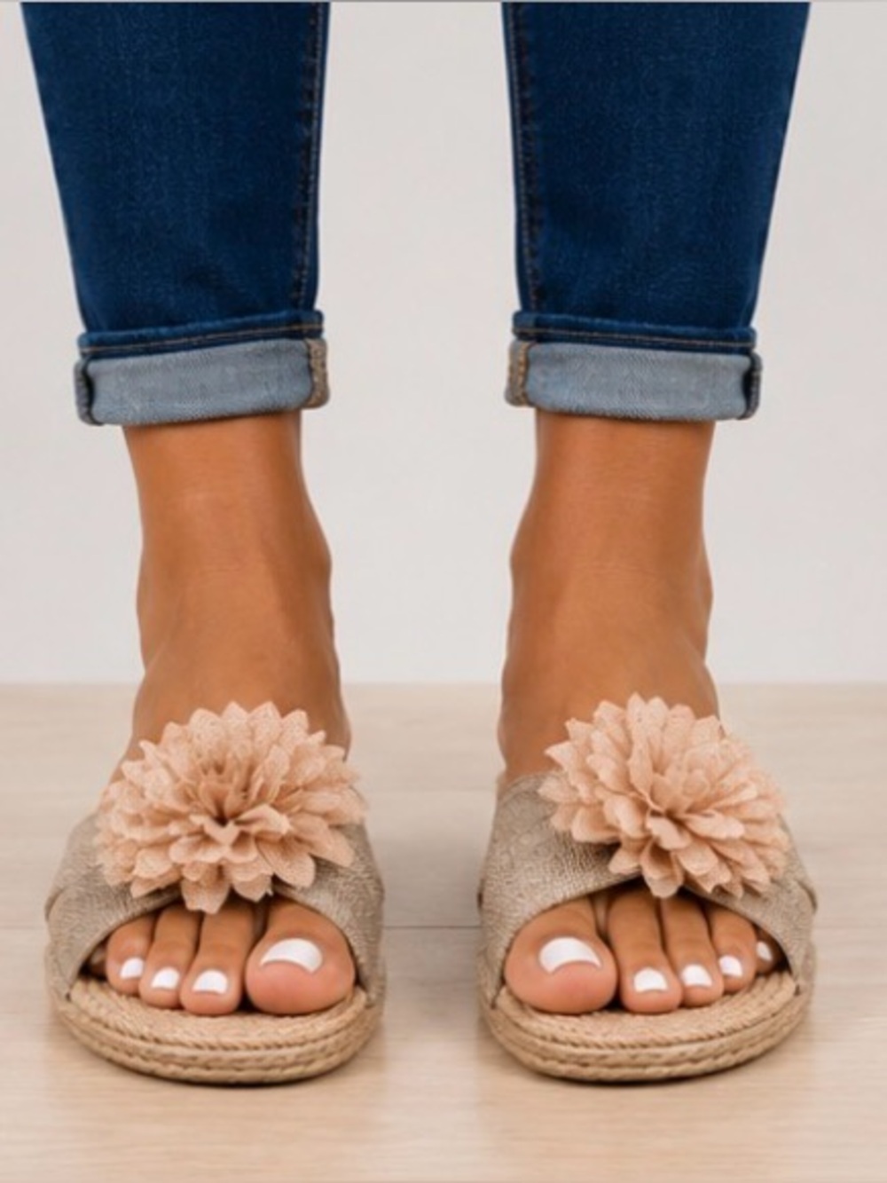 WOVEN LADIES SLIDE SANDALS